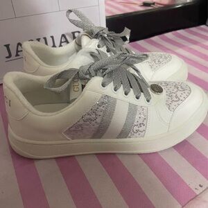Gucci Cream and Silver Lace Sneakers